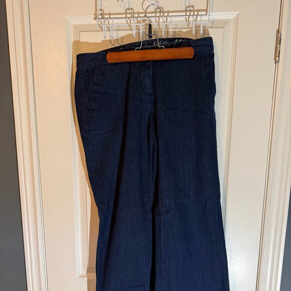 EUC Joe Fresh Flare Jeans - Picture 1 of 4